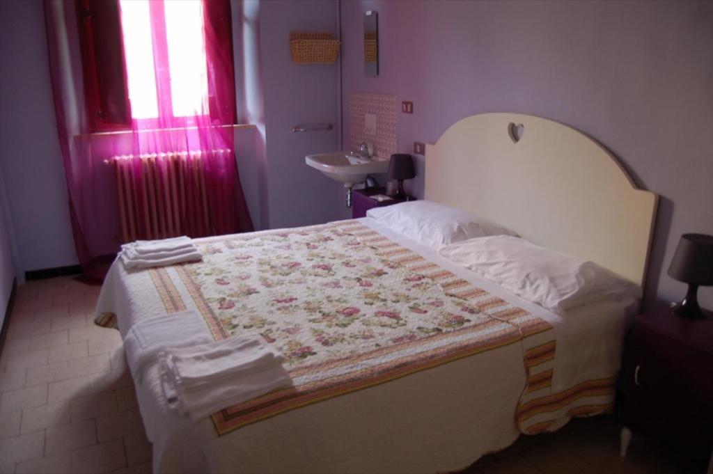 Casa Betania Hotel Cortona Phòng bức ảnh