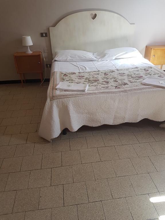 Casa Betania Hotel Cortona Ngoại thất bức ảnh